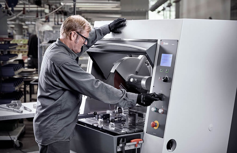 Axitom-5 全自動(dòng)切割機(jī)